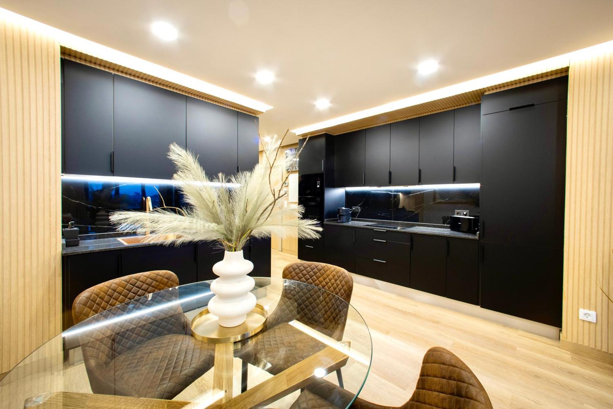 루고 Lucus Skyline & Terrace 아파트 외부 사진